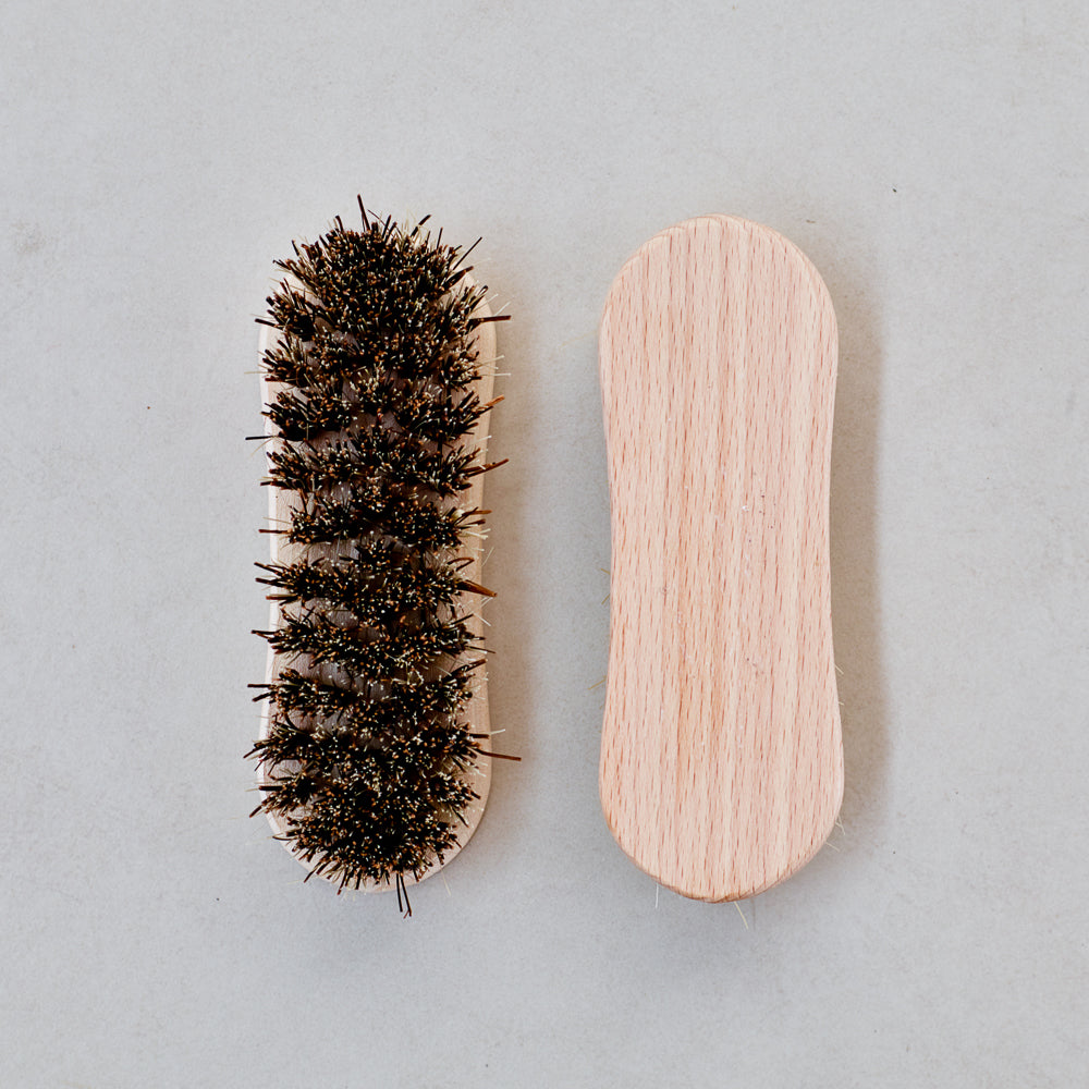 Root fruit brush