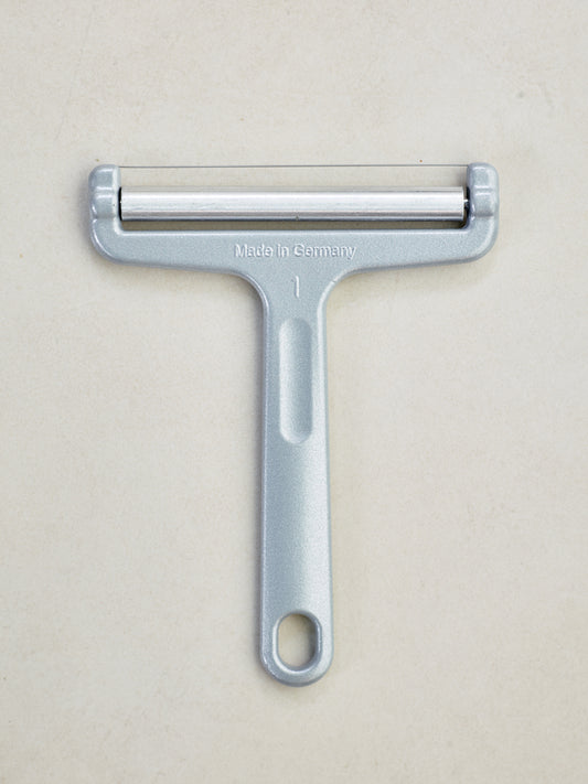 Cheese slicer