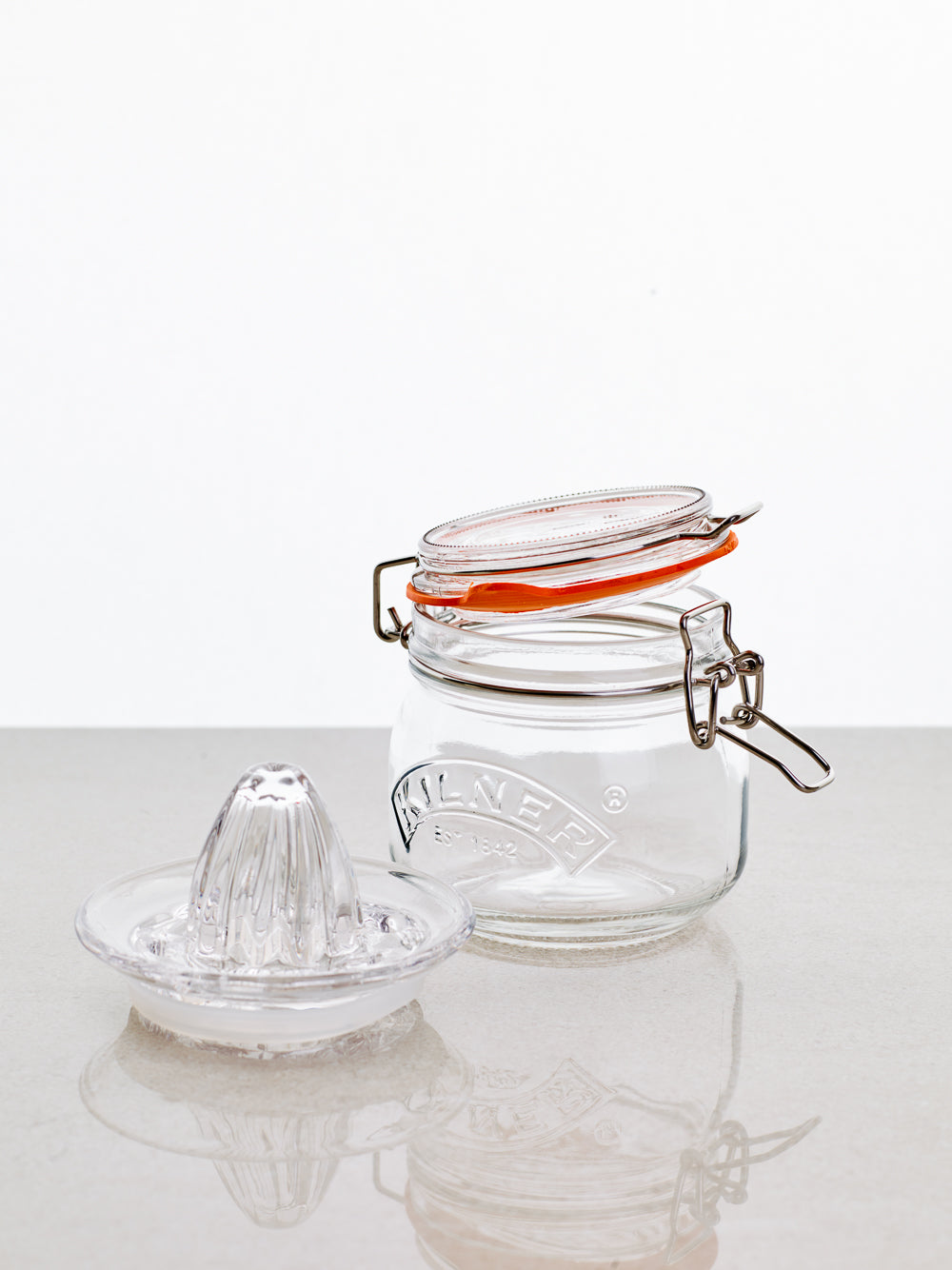 Citrus press with jar