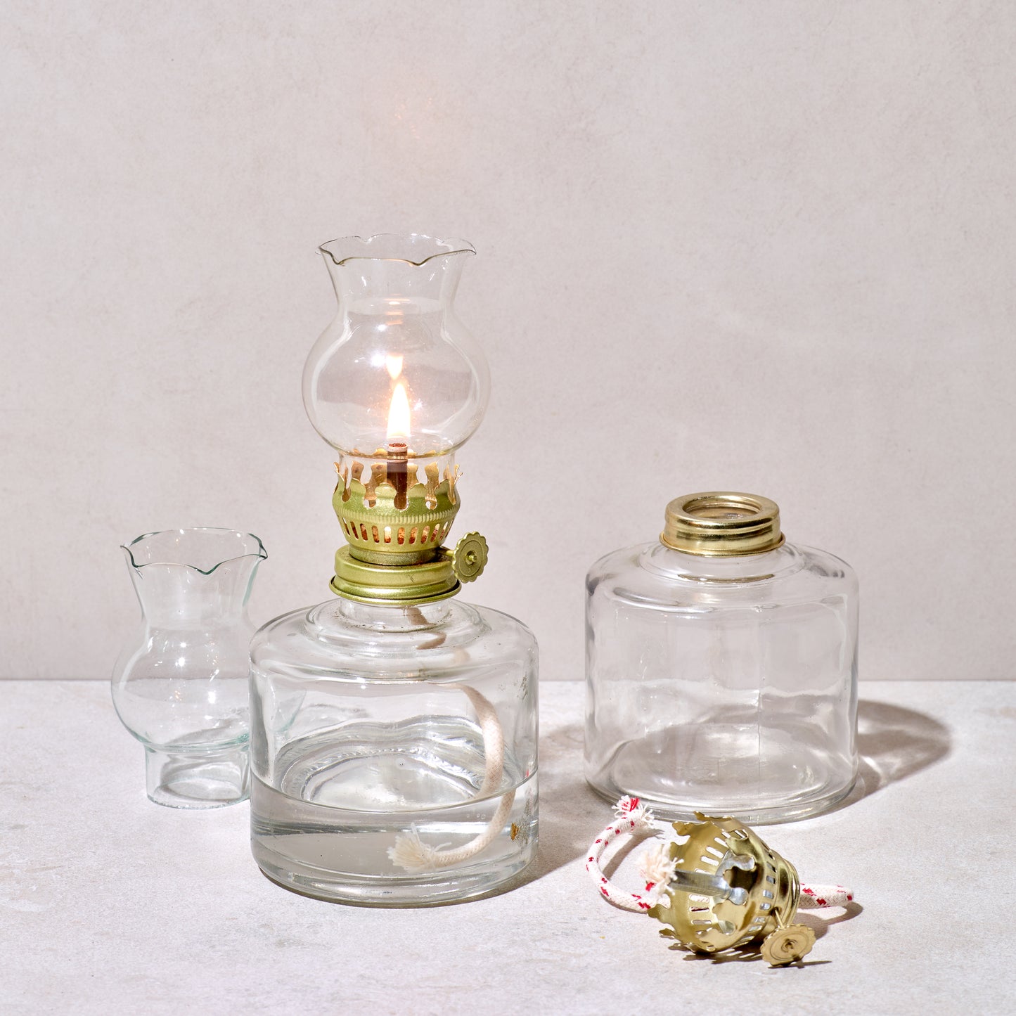 Oil lamp
