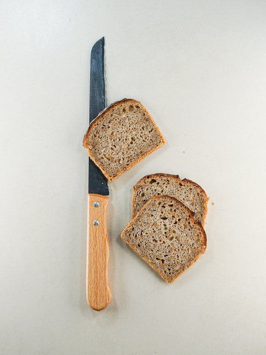 Bread knife
